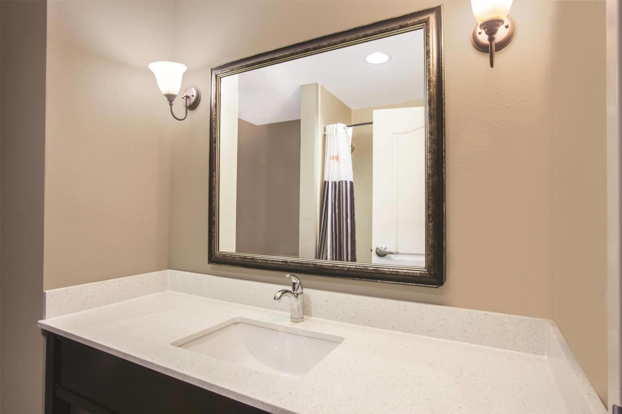 La Quinta By Wyndham Baton Rouge Denham Springs Hotell Eksteriør bilde