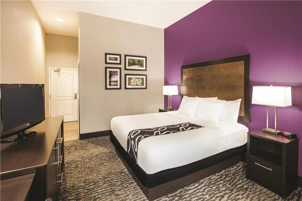 La Quinta By Wyndham Baton Rouge Denham Springs Hotell Rom bilde